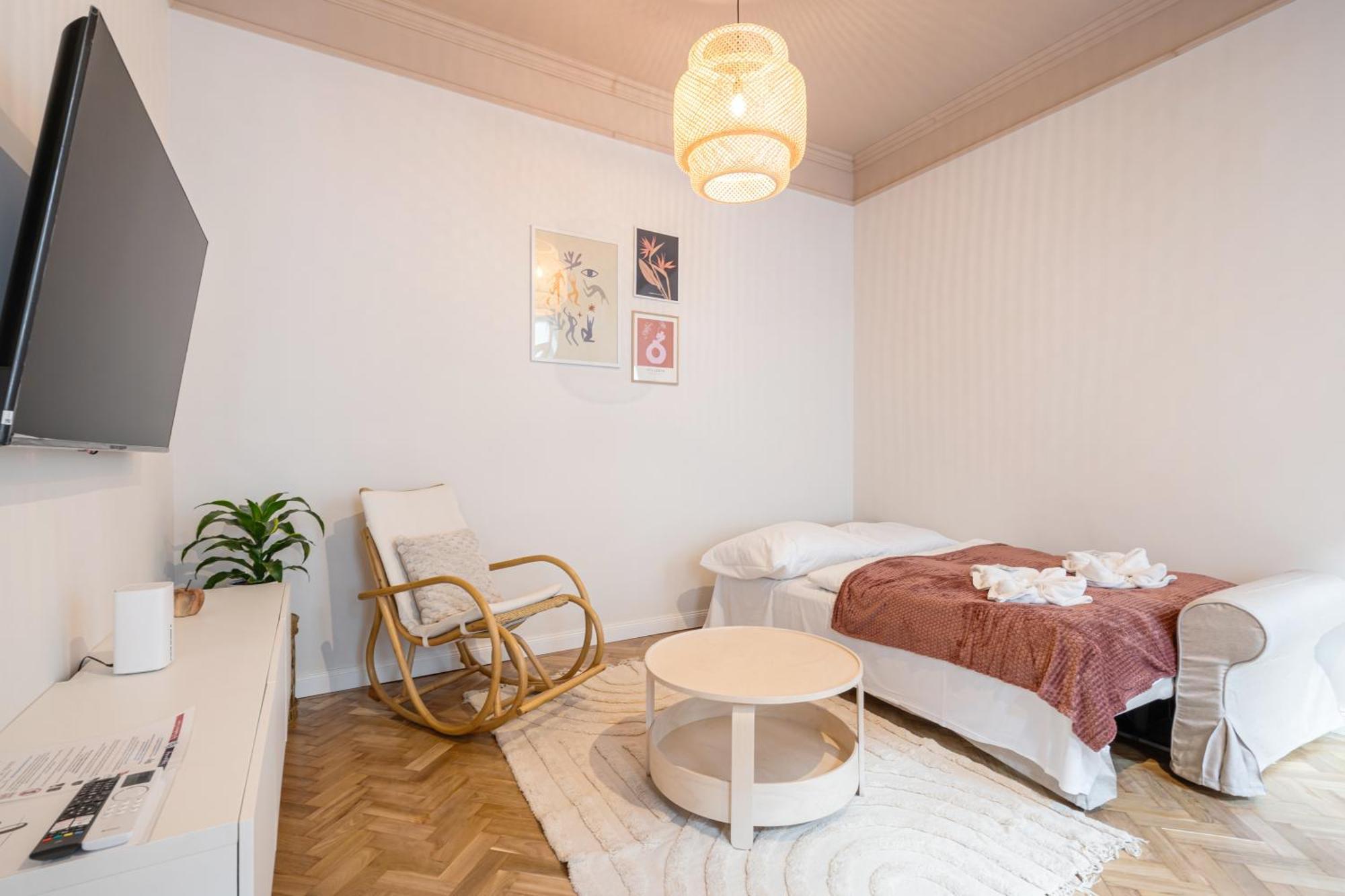Daydream Den * Budapeszt
